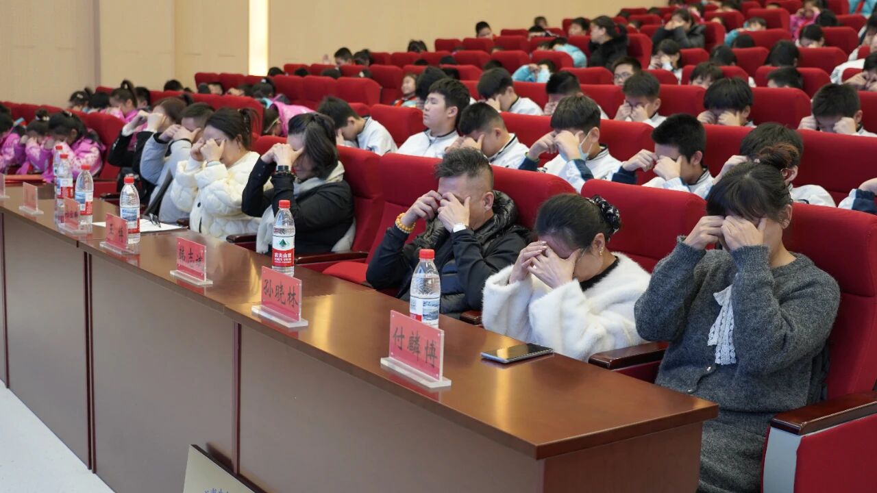 aa3524b7cd2bed04ca5ee10c6b5ea21c.jpg aa3524b7cd2bed04ca5ee10c6b5ea21c.jpg